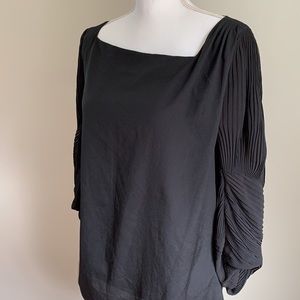 DVF Assymetrical Black Cebolla Blouse